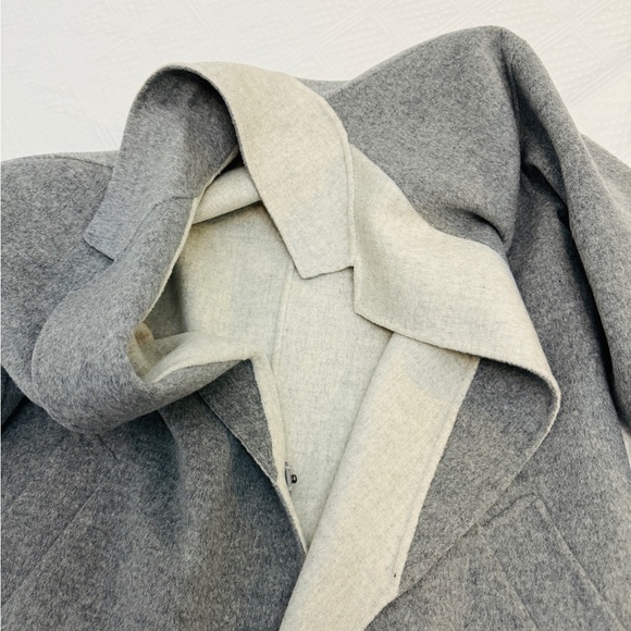 Virgin Wool and Cashmere Coat, 2-tone jacket - Picture 7 of 12